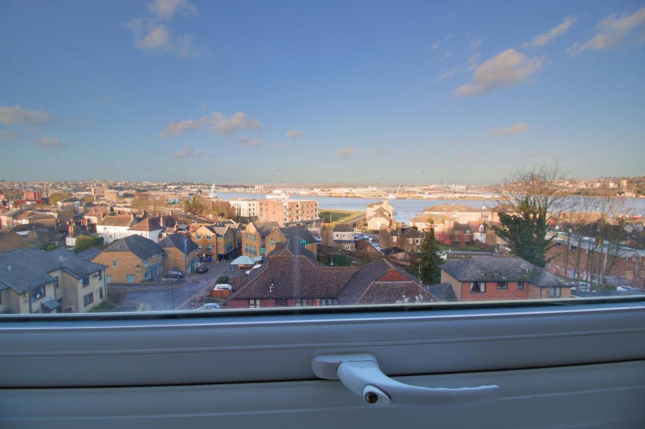 34 New Road Apartment Rochester  Bagian luar foto