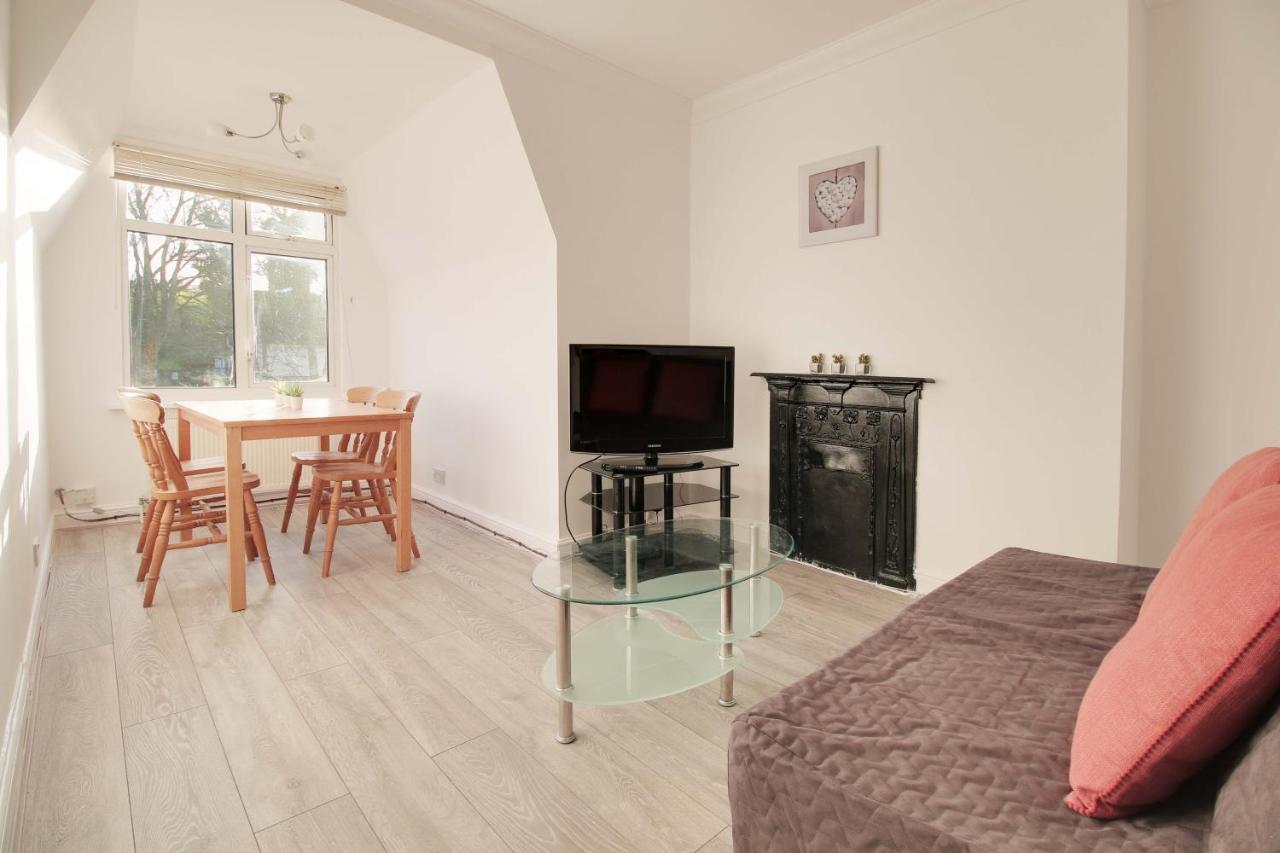 34 New Road Apartment Rochester  Bagian luar foto